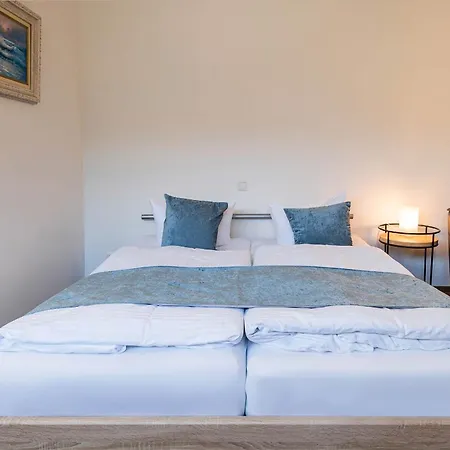 Lejlighed Kimpi 1 *